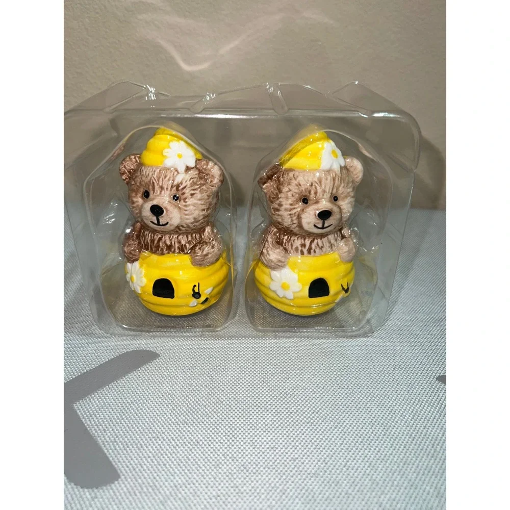 Ceramic Honey Bear Kitchen Set Honey Pot Mug Salt and Pepper Shakers 4 Piece